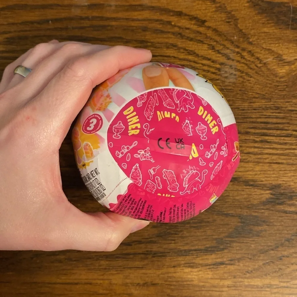 MGA’s Miniverse Make It Mini Food Diner Series 3 Mystery Sphere Ball NWT